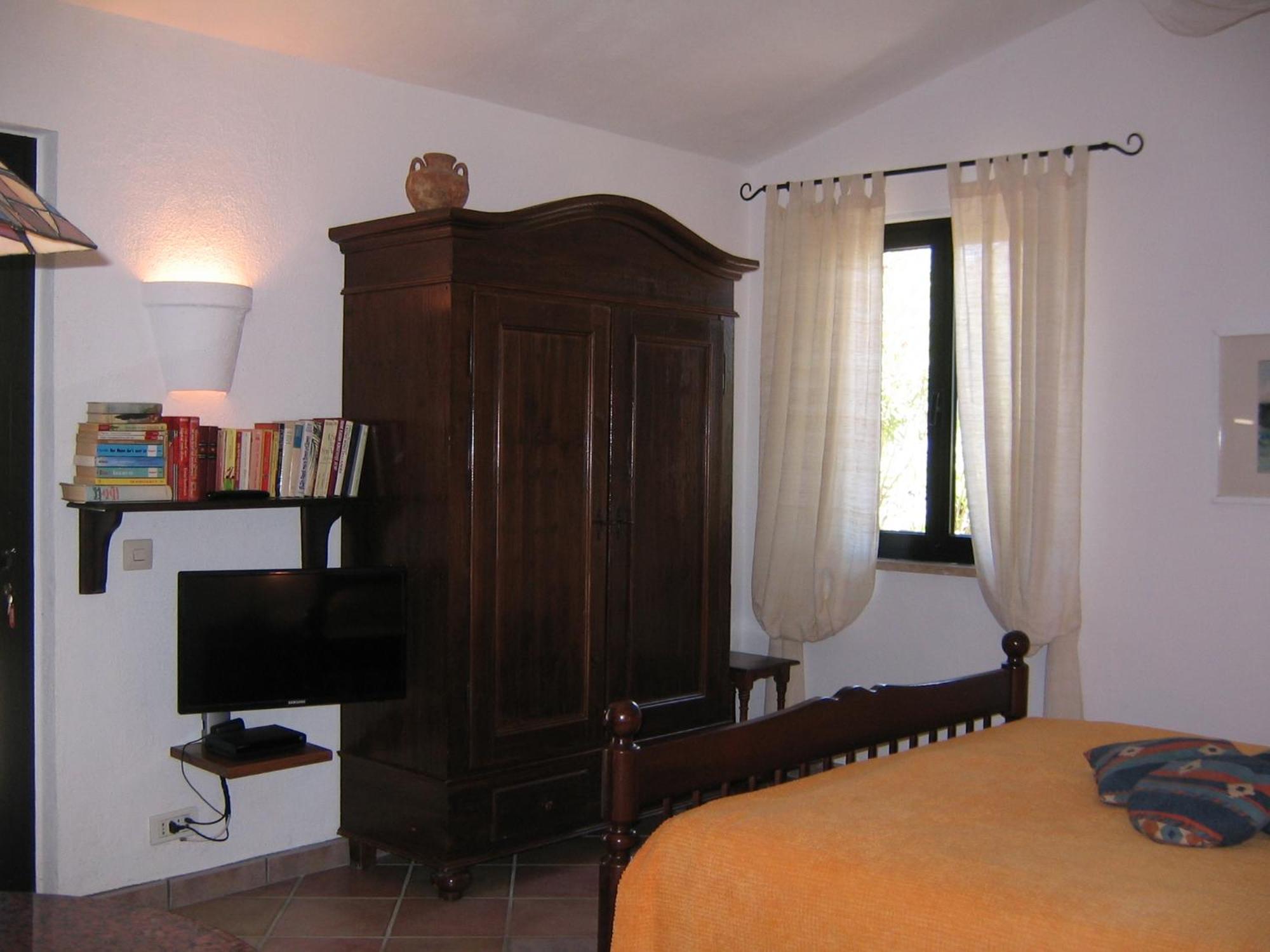 Studio-Appartment In Landhaus Mit Meerblick Порто-Аццурро Екстер'єр фото